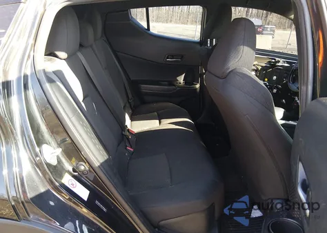 2019 Toyota C-Hr Xle z USA, uszkodzony, nr VIN NMTKHMBX1KR087635